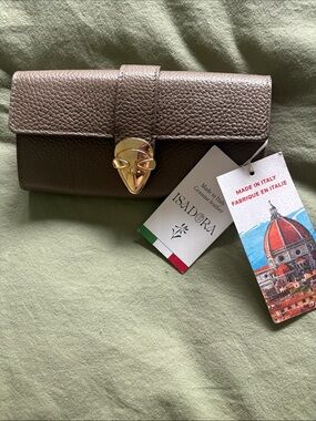 NWT ISADORA Italian Leather Wallet / Flap Clutch – Taupe & Red